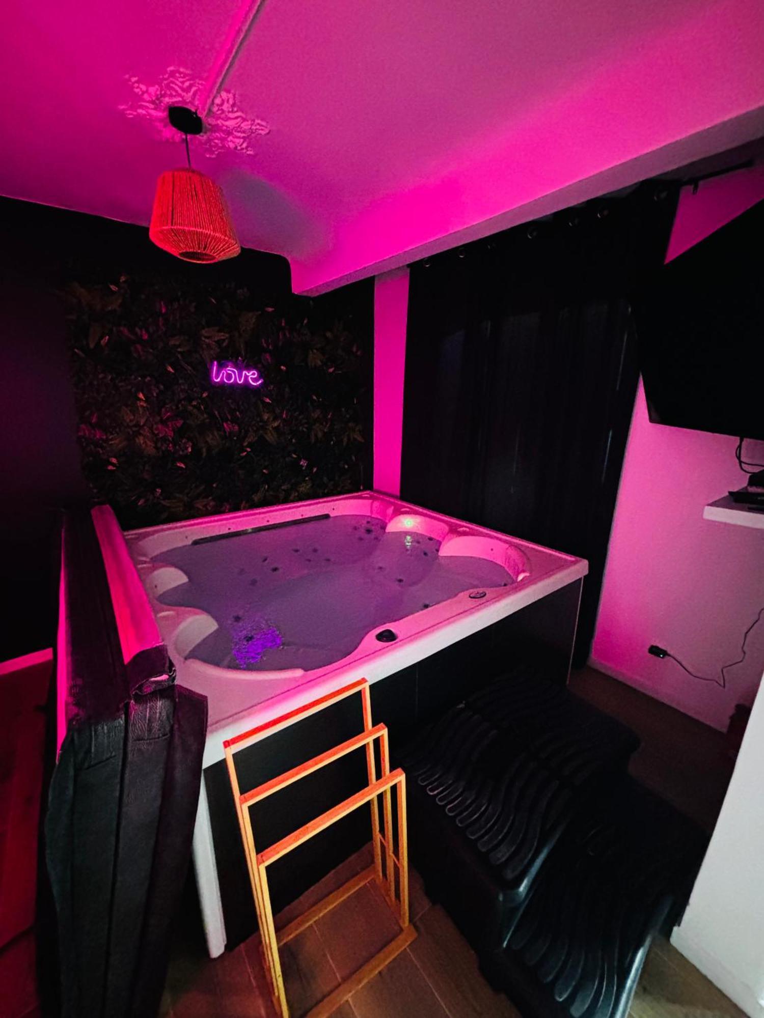 Nid'Ange Hotell Piolenc Exteriör bild